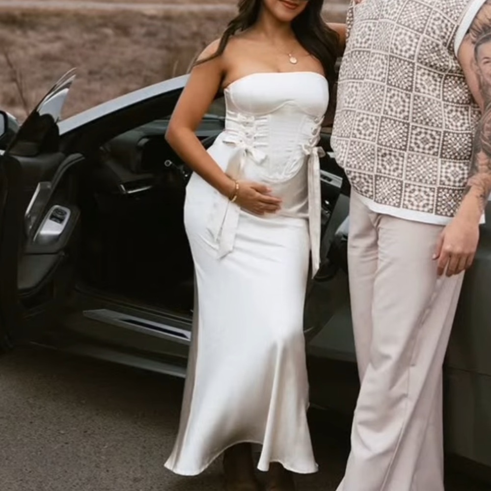 Forever 21 Ivory stain Strapless Maxi Dress